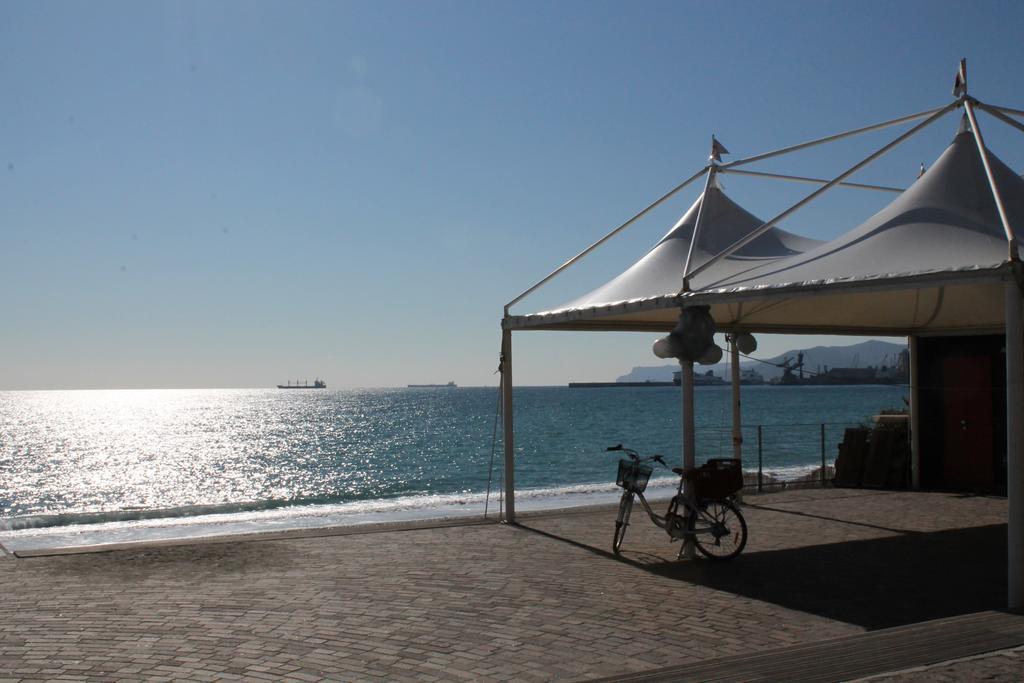 Appartamenti Mare Azzurro By Holiday World Albisola Superiore Exterior photo